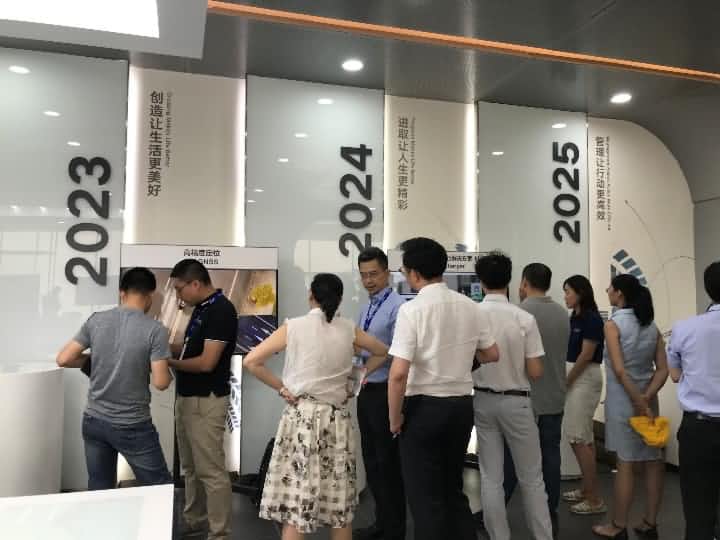 利来国际Tech Day走进一汽大众
